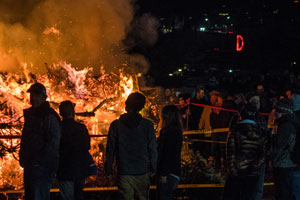 winterest_bonfire_gen_info_300x200