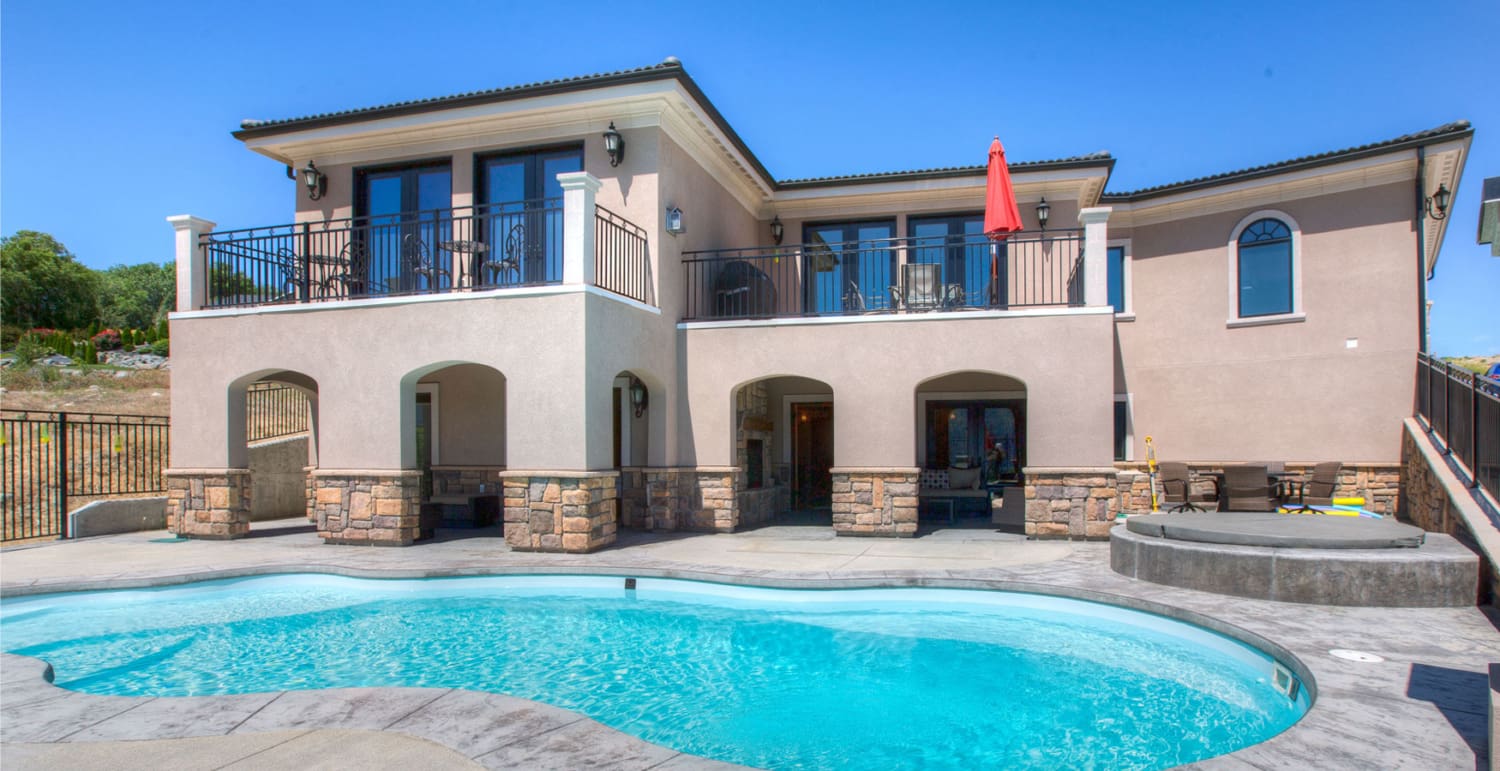 Rental Homes & Condos in Lake Chelan Washington